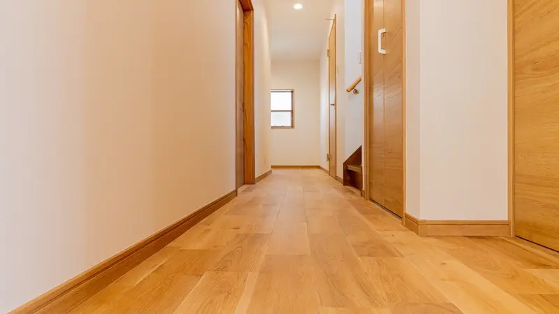 無垢フローリングの木目と質感
